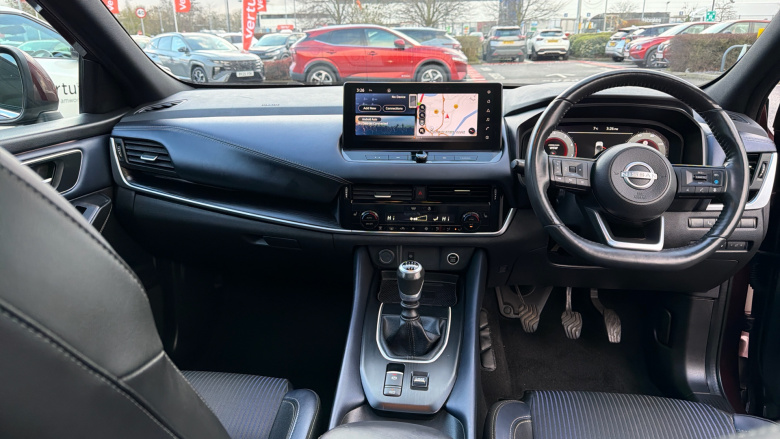 Nissan Qashqai 1.3 DiG-T MH Tekna 5dr Petrol Hatchback